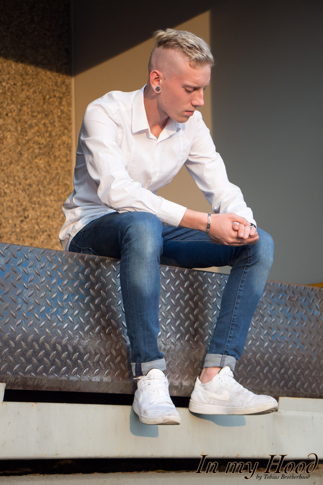 MY STYLE White Look - Nike Sneakers und Hugo Boss Hemd, In my Hood, Tobias Brotherhood, Blog, Graz, Blogger, Fashion, Lifestyle